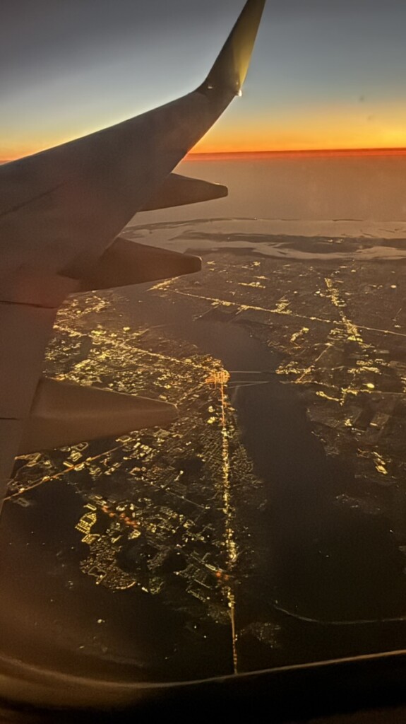 View from 35,000 feet nightime flight out of an airplane window